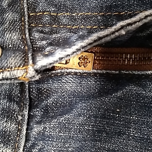 Lucky Brand Men's Relax Straight Denim Jeans. Size 32/ 28" inseam. - Picture 4 of 7